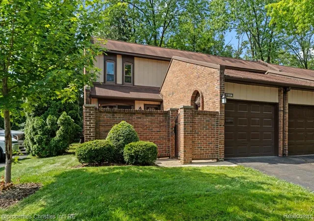 1st image of 1153 Kirts Blvd, Troy, MI 48084