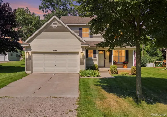1st image of 3214 Greenwood Dr, Rochester Hills, MI 48309 | MLS# 20261054215