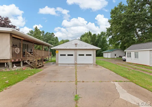 Photo 4 of Single family home for sale at 6565 Winter Rd, Addison, MI 49220 | MLS# 56050214875 | Listing updated on 2026-07-19