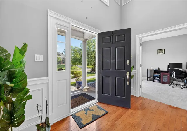 5th image of 2931 Walnut Ridge Dr, Ann Arbor, MI 48103 | MLS# 81026035899