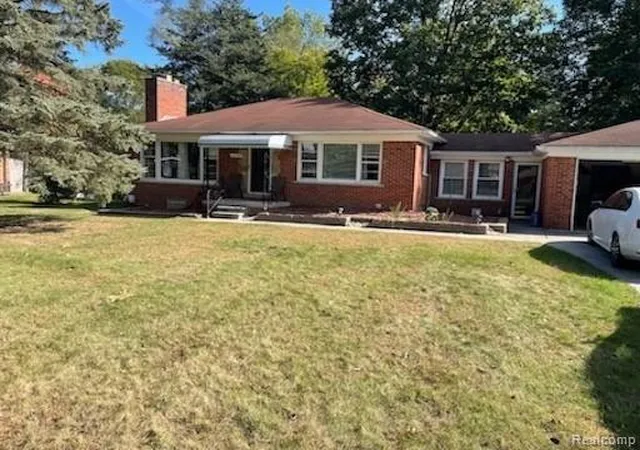 Photo 1 of Single family home for sale at 23409 Ranch Hl Dr W, Southfield, MI 48033 | MLS# 20261054236 | Listing updated on 2026-08-25