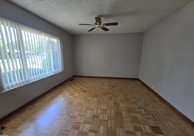 Photo 3 of Single family home for sale at 14968 Clemson Dr, Sterling Heights, MI 48313 | MLS# 58050214882 | Listing updated on 2026-09-11