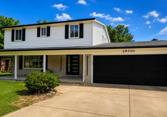 Photo 19 of Single family home for sale at 29310 Prestwick St, Southfield, MI 48076 | MLS# 81026035903 | Listing updated on 2026-08-21