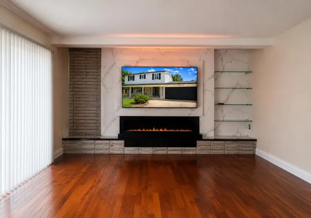 Photo 2 of Single family home for sale at 29310 Prestwick St, Southfield, MI 48076 | MLS# 81026035903 | Listing updated on 2026-08-21