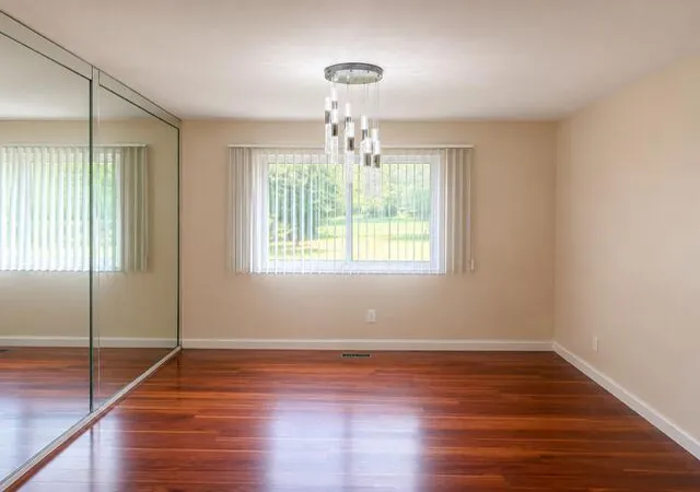 Photo 4 of Single family home for sale at 29310 Prestwick St, Southfield, MI 48076 | MLS# 81026035903 | Listing updated on 2026-10-07