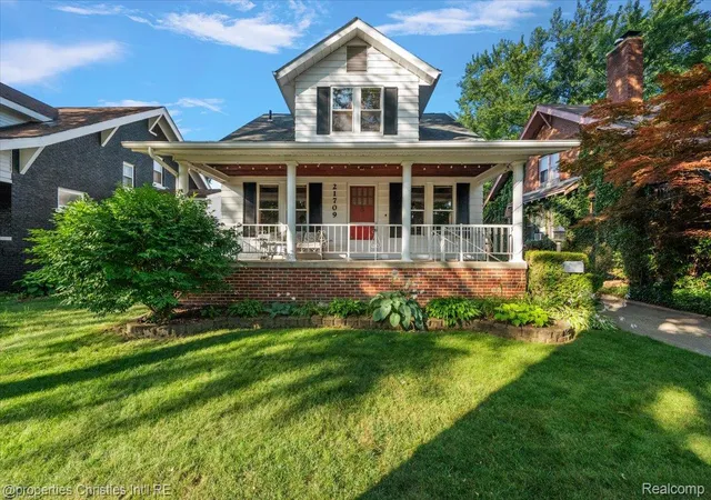 Photo 1 of Sale Pending at 21709 Tenny St, Dearborn, MI 48124 | MLS# 20261054246 | Listing updated on 2026-09-18