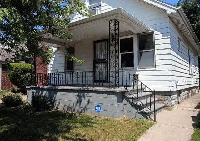 Photo 2 of Single family home for sale at 18620 Charest St, Detroit, MI 48234 | MLS# 81026035907 | Listing updated on 2026-08-22