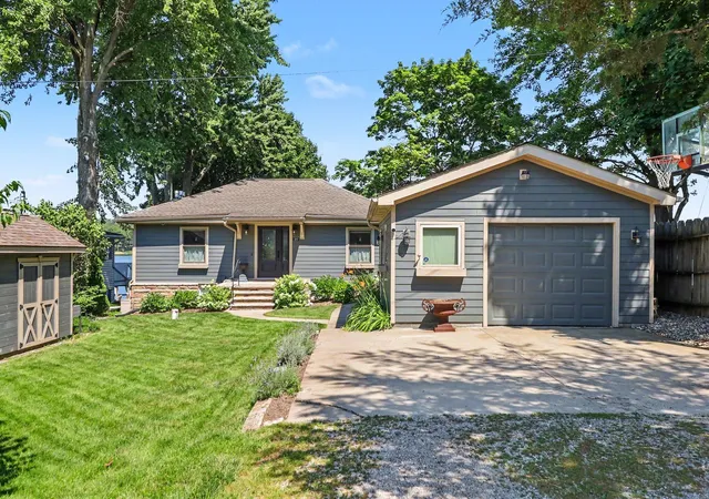 Photo 2 of Single family home for sale at 280 Ethyl Dr, Brooklyn, MI 49230 | MLS# 81026035911 | Listing updated on 2026-07-18