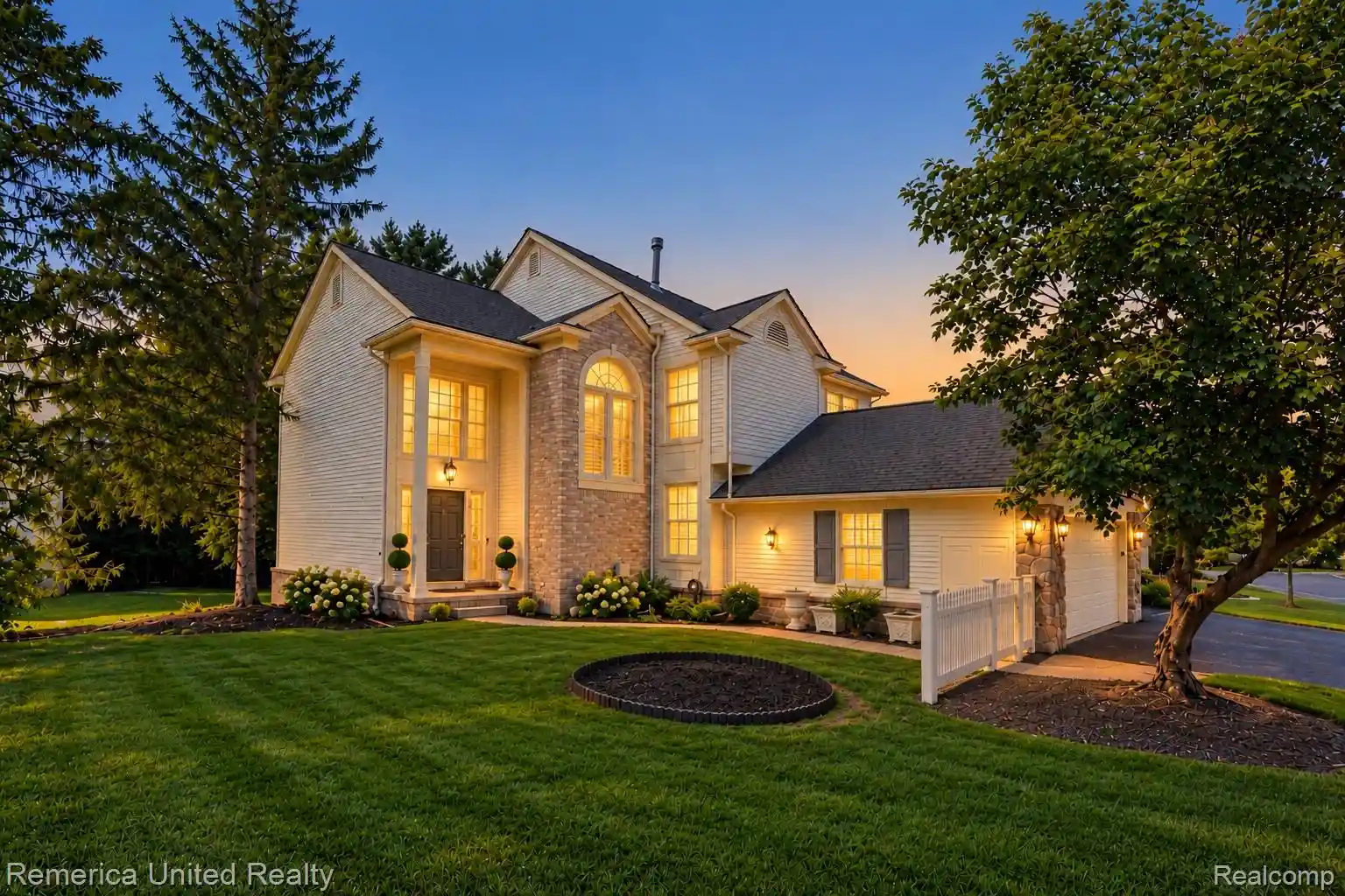 Photo 1 of Condo for sale at 7112 Winding Brk Ct #30, West Bloomfield, MI 48322 | MLS# 20261054284 | Listing updated on 2026-10-20