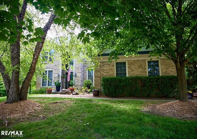 2nd image of 4199 Wincrest Ln, Rochester, MI 48306 | MLS# 58050214907