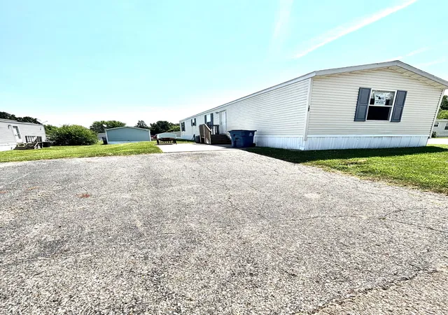 Photo 2 of Single family home for sale at 7604 Red Arrow Hwy #182, Watervliet, MI 49098 | MLS# 66026035942 | Listing updated on 2026-07-15