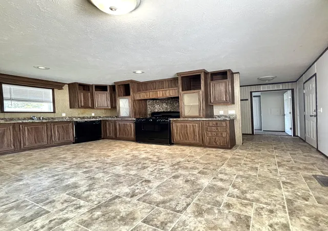 Photo 4 of Single family home for sale at 7604 Red Arrow Hwy #182, Watervliet, MI 49098 | MLS# 66026035942 | Listing updated on 2026-07-15