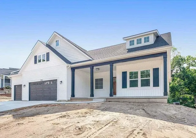 image of 9689 Saint Ives Dr, Stanwood, MI 49346 | MLS# 65026035944