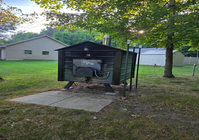 32nd image of 6333 Blackmar Rd, Bridgeport, MI 48722 | MLS# 65026035945