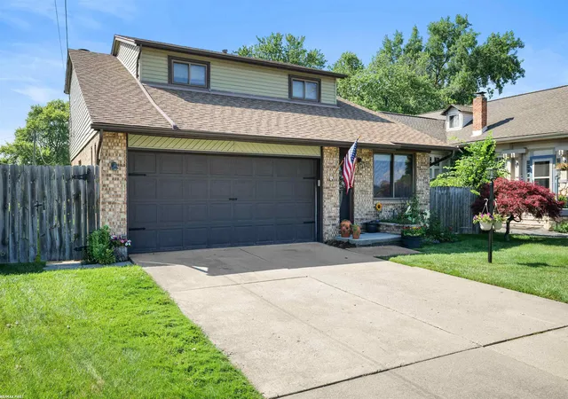 Photo 1 of Single family home for sale at 34321 Jefferson Ave, Harrison Township, MI 48045 | MLS# 58050214917 | Listing updated on 2026-07-15