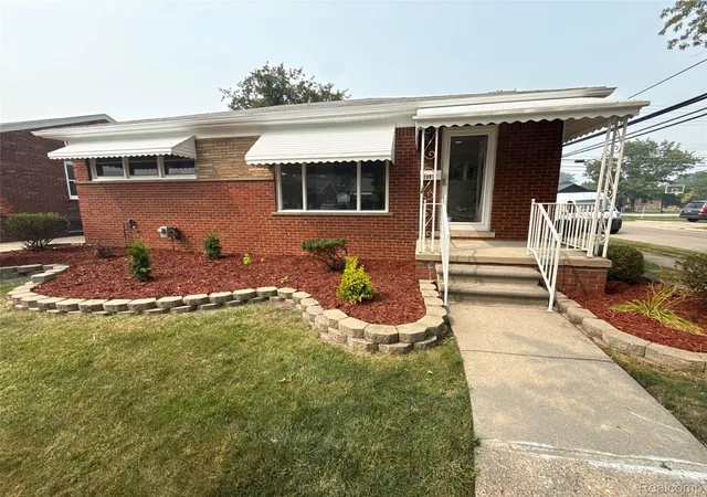 Photo 1 of Single family home for sale at 20017 California, Saint Clair Shores, MI 48080 | MLS# 20261054322 | Listing updated on 2026-09-15