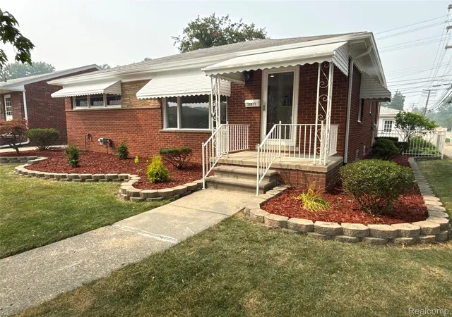 Photo 2 of Single family home for sale at 20017 California, Saint Clair Shores, MI 48080 | MLS# 20261054322 | Listing updated on 2026-09-15