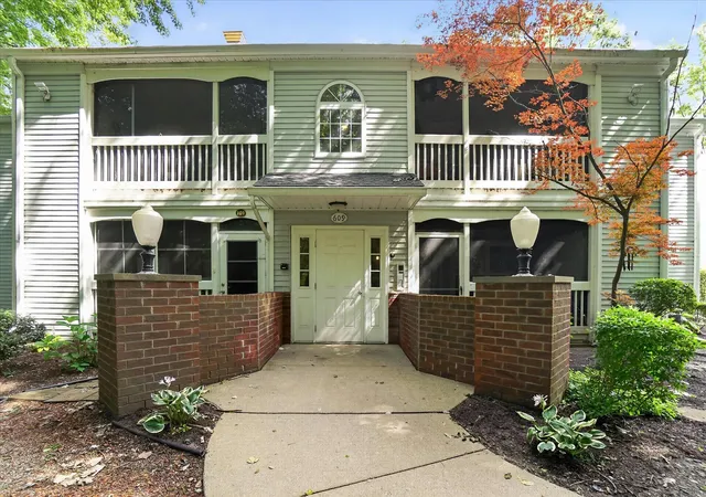 Photo 3 of Condo for sale at 609 Curzon Ct #203, Howell, MI 48843 | MLS# 71026035974 | Listing updated on 2026-09-29