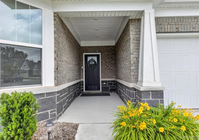 2nd image of 4987 Mayer St, Canton Charter Township Wayne, MI 48188 | MLS# 20261054334