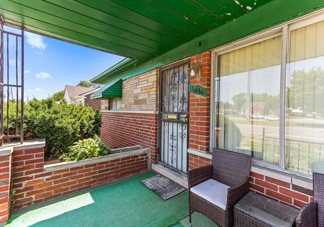 Photo 3 of Single family home for sale at 16460 E Eight Mile Rd, Detroit, MI 48205 | MLS# 81026035980 | Listing updated on 2026-08-14
