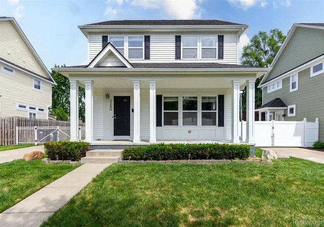 Photo 1 of Sale Pending at 3280 Royal Ave, Berkley, MI 48072 | MLS# 20261054346 | Listing updated on 2026-08-23