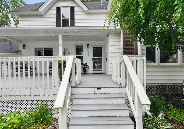 Photo 4 of Single family home for sale at 202 N Church St, Vernon, MI 48476 | MLS# 20261054367 | Listing updated on 2026-10-13