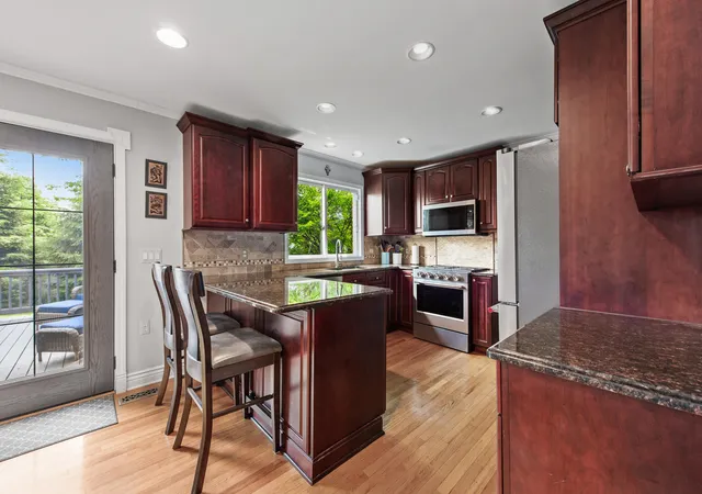 Photo 5 of Single family home for sale at 12402 Watkins Dr, Shelby Township, MI 48315 | MLS# 81026035998 | Listing updated on 2026-07-29