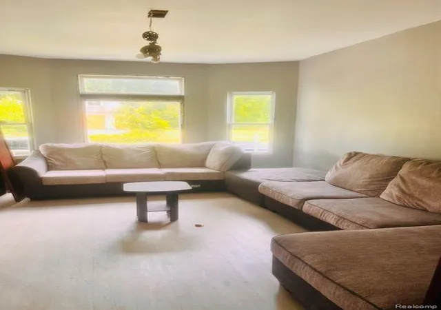Photo 3 of Single family home for sale at 3964 Sheridan St, Detroit, MI 48214 | MLS# 20261054369 | Listing updated on 2026-07-17