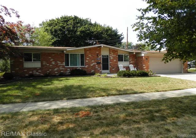 Photo 1 of Single family home for sale at 9374 Patton St, Livonia, MI 48150 | MLS# 20261054373 | Listing updated on 2026-09-16