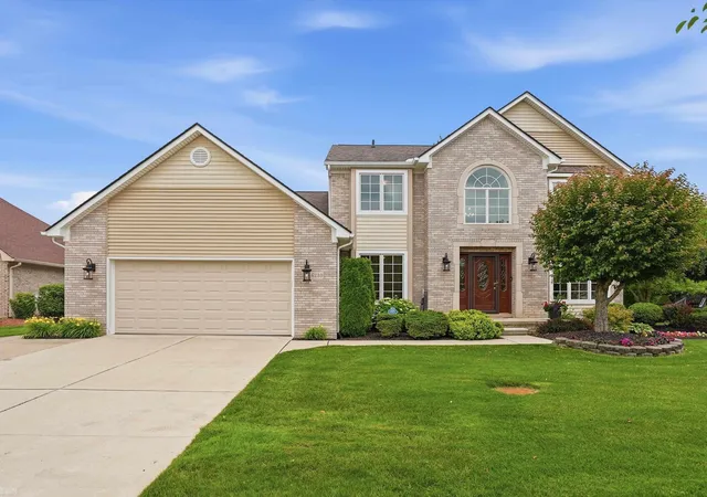 Photo 1 of Single family home for sale at 46288 Glen Pointe Dr, Shelby Township, MI 48315 | MLS# 58050214935 | Listing updated on 2026-09-03