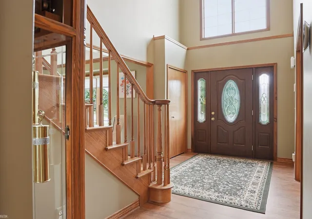 Photo 3 of Single family home for sale at 46288 Glen Pointe Dr, Shelby Township, MI 48315 | MLS# 58050214935 | Listing updated on 2026-09-03