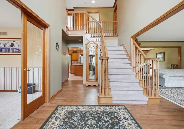 Photo 5 of Single family home for sale at 46288 Glen Pointe Dr, Shelby Township, MI 48315 | MLS# 58050214935 | Listing updated on 2026-09-03