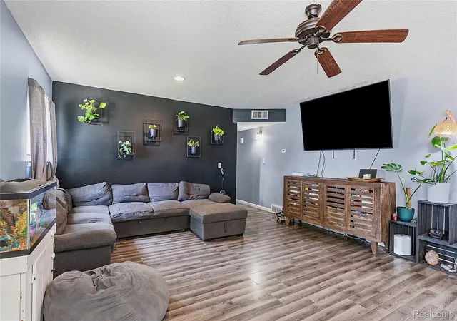 Photo 4 of Single family home for sale at 15166 Kerstyn St, Taylor, MI 48180 | MLS# 20261054378 | Listing updated on 2026-09-16