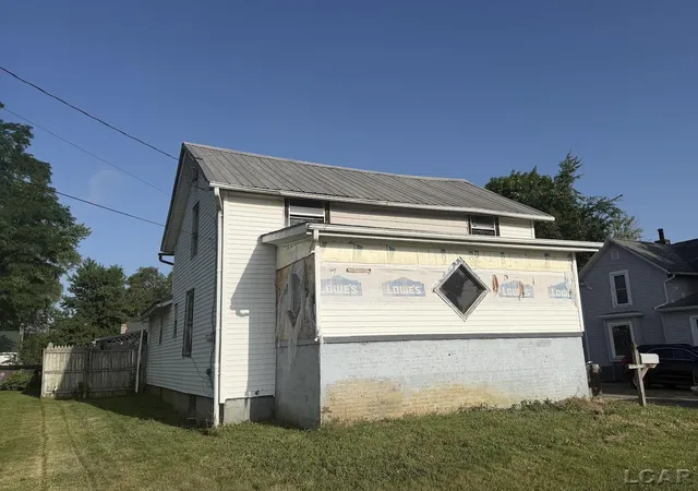Photo 1 of Single family home for sale at 758 Caton Rd, Adrian, MI 49221 | MLS# 56050214945 | Listing updated on 2026-07-15
