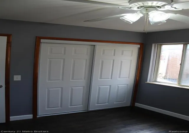 2nd image of 3509 Ridgecliffe Dr, Flint, MI 48532 | MLS# 20261054420