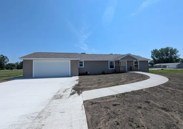 3rd image of 257 Stern Dr, Au Gres, MI 48703 | MLS# 77080071092