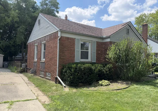 2nd image of 26431 Sunningdale Dr, Inkster, MI 48141 | MLS# 81026036033