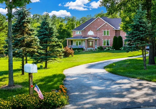 2nd image of 13445 Millie Ct, Holly, MI 48442 | MLS# 20261054443