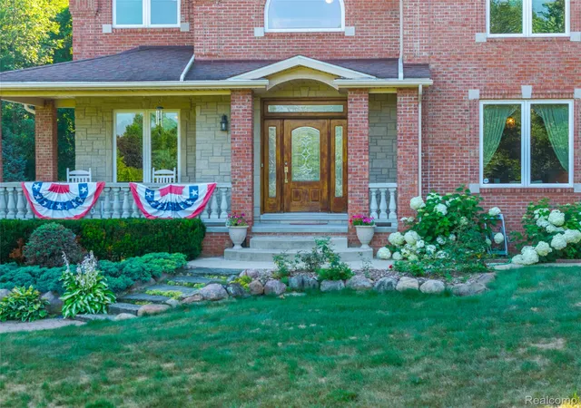 5th image of 13445 Millie Ct, Holly, MI 48442 | MLS# 20261054443
