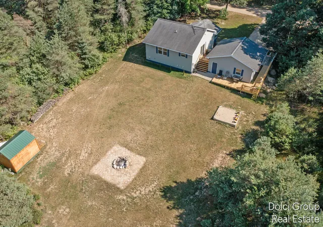 image of 11778 Red Feather Ln, Stanwood, MI 49346 | MLS# 65026036062