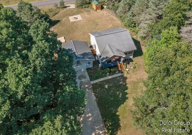 35th image of 11778 Red Feather Ln, Stanwood, MI 49346 | MLS# 65026036062