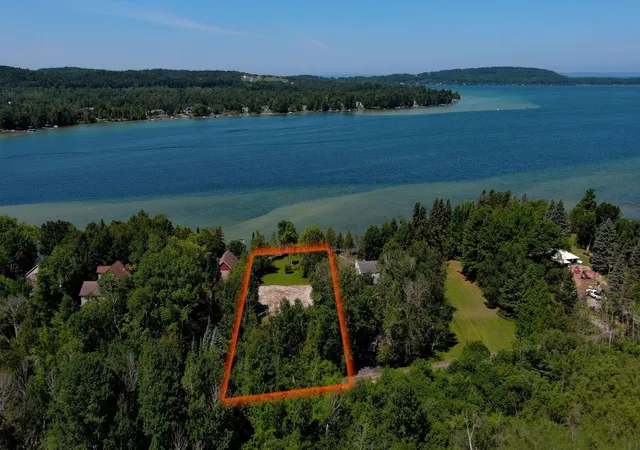 Photo 28 of Land for sale at N Sunset Shrs Dr, Lake Leelanau, MI 49653 | MLS# 78080071097 | Listing updated on 2026-09-01