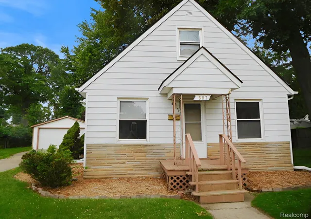 Photo 1 of Single family home for sale at 387 W Maxlow Ave, Hazel Park, MI 48030 | MLS# 20261054477 | Listing updated on 2026-07-29