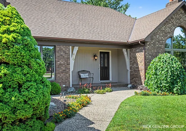 4th image of 400 W 35Th St, Holland, MI 49423 | MLS# 71026036078