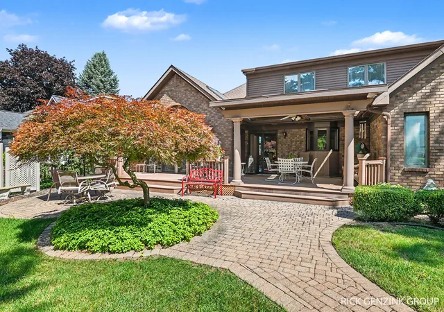 5th image of 400 W 35Th St, Holland, MI 49423 | MLS# 71026036078