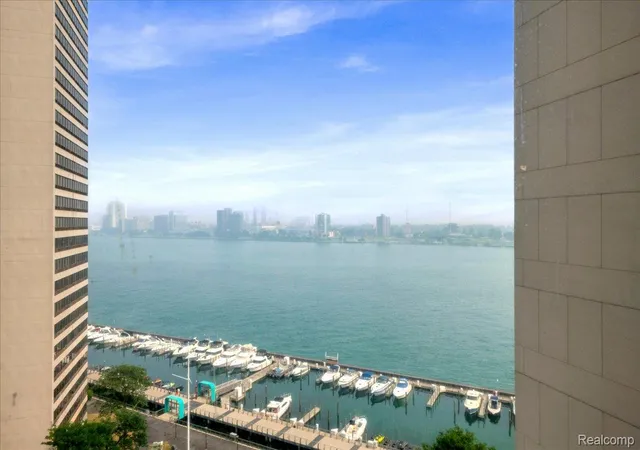 Photo 3 of Condo for sale at 1001 W Jefferson Ave #13B, Detroit, MI 48226 | MLS# 20261054486 | Listing updated on 2026-09-12