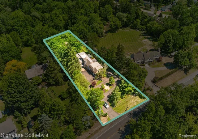 Photo 1 of Single family home for sale at 30650 Lahser Rd, Beverly Hills, MI 48025 | MLS# 20261054488 | Listing updated on 2026-08-26