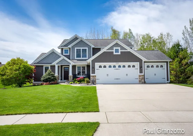 3rd image of 2480 Cedar West Dr, Jenison, MI 49428 | MLS# 65026036082