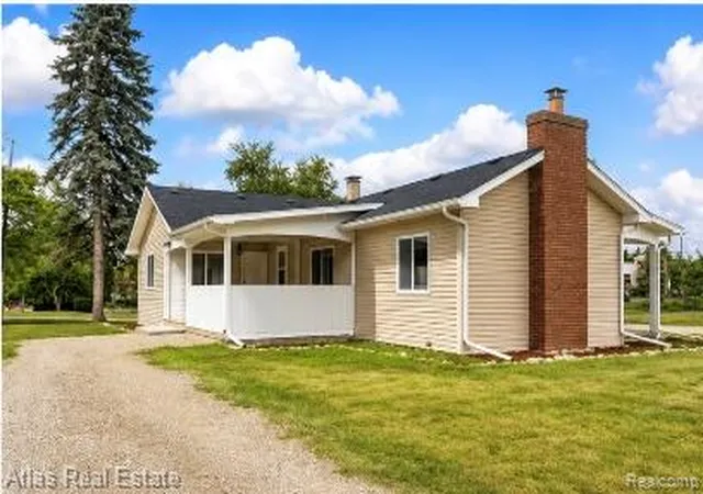 3rd image of 7398 N Genesee Rd, Genesee, MI 48437 | MLS# 20261054525