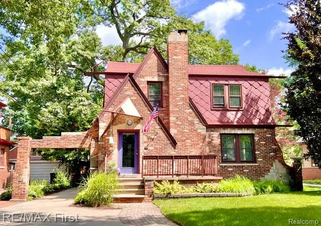1st image of 774 W Oakridge St, Ferndale, MI 48220 | MLS# 20261054528